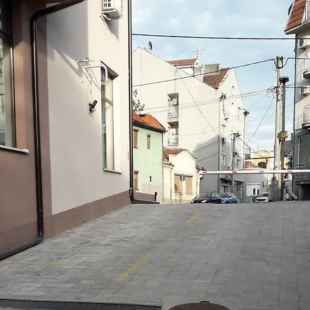 Promenada Apartmani Kruševac المظهر الخارجي الصورة